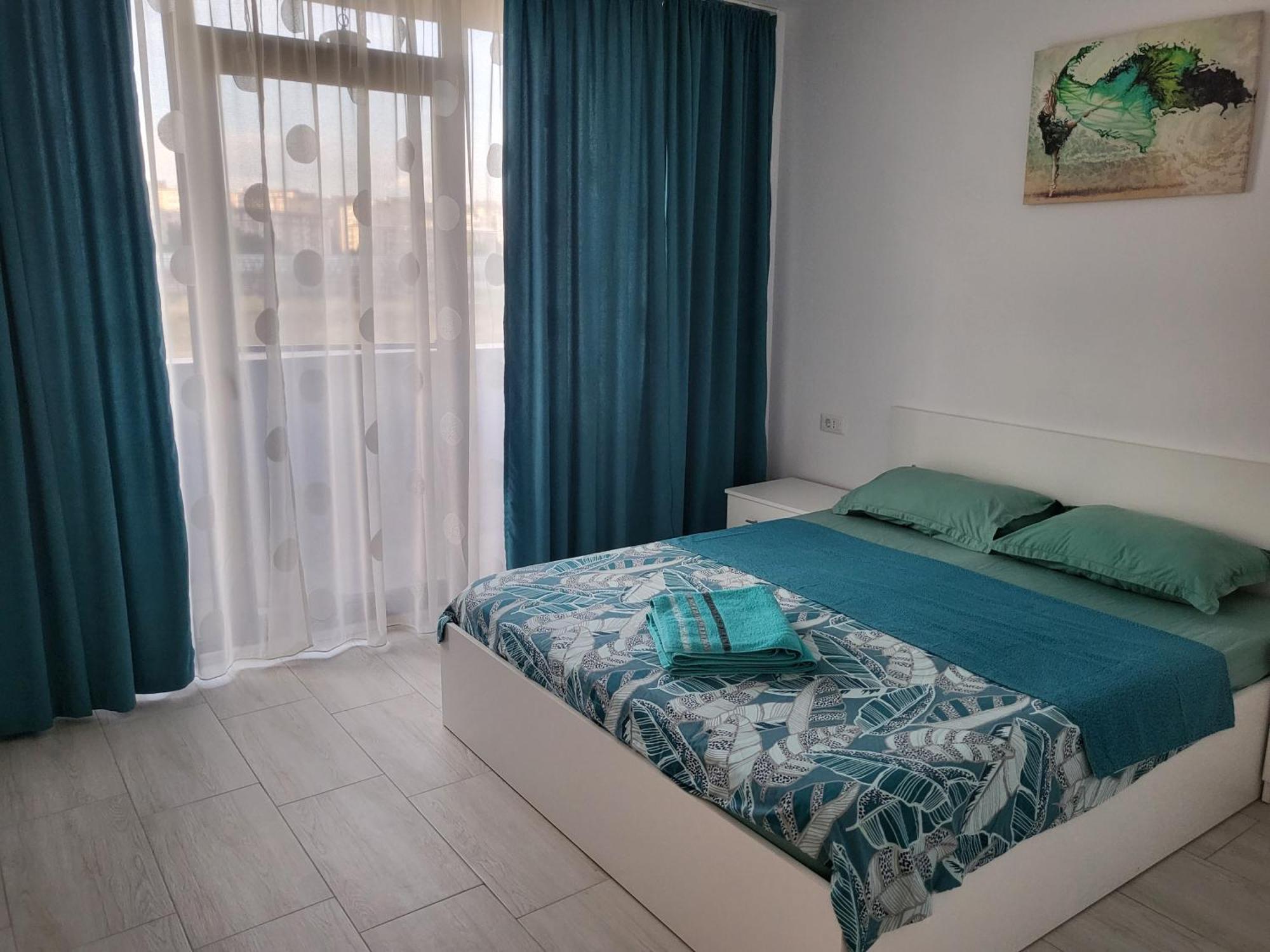 Apartament Alex, Dem Radulescu Римніку-Вилча Екстер'єр фото